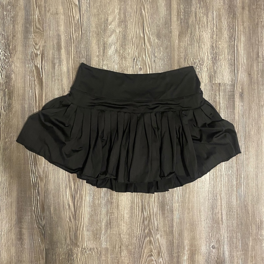 gold hinge skirt